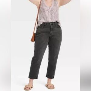 Mossimo High Rise Boyfriend Jeans, size 4 27”inseam, washed black Ankle